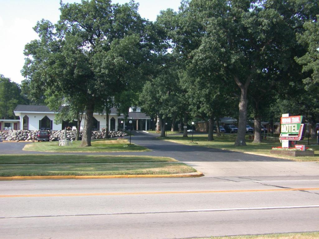 Indian Trail Motel Wisconsin Dells Ngoại thất bức ảnh