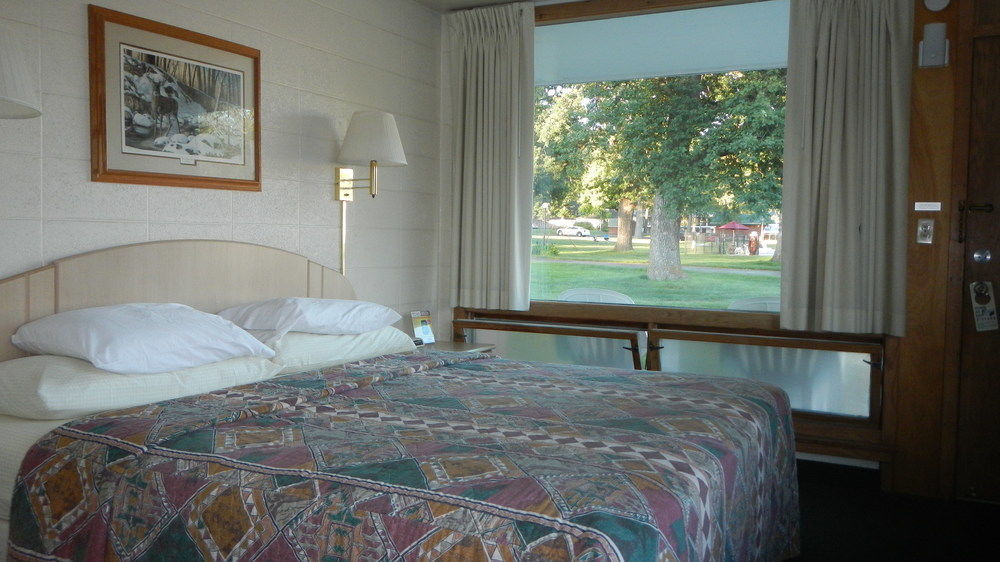 Indian Trail Motel Wisconsin Dells Ngoại thất bức ảnh