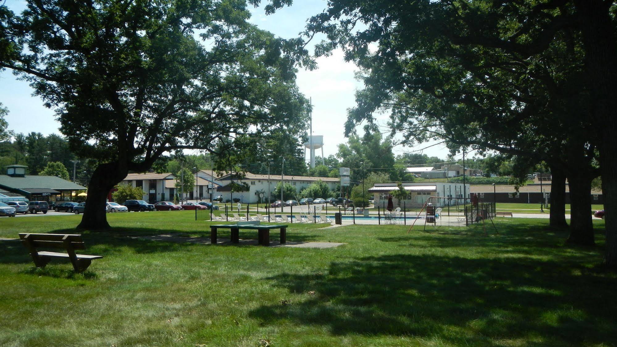 Indian Trail Motel Wisconsin Dells Ngoại thất bức ảnh