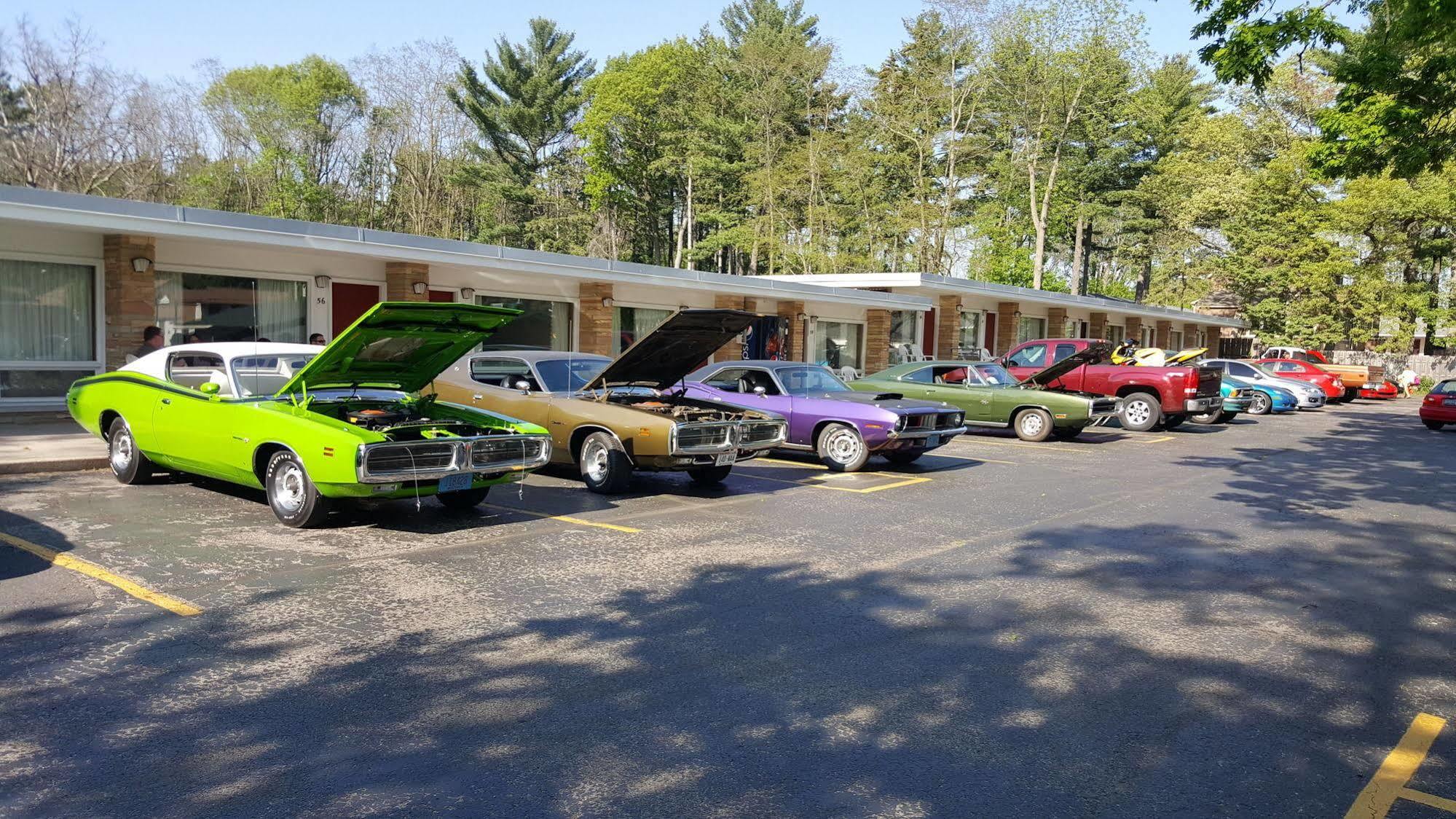 Indian Trail Motel Wisconsin Dells Ngoại thất bức ảnh