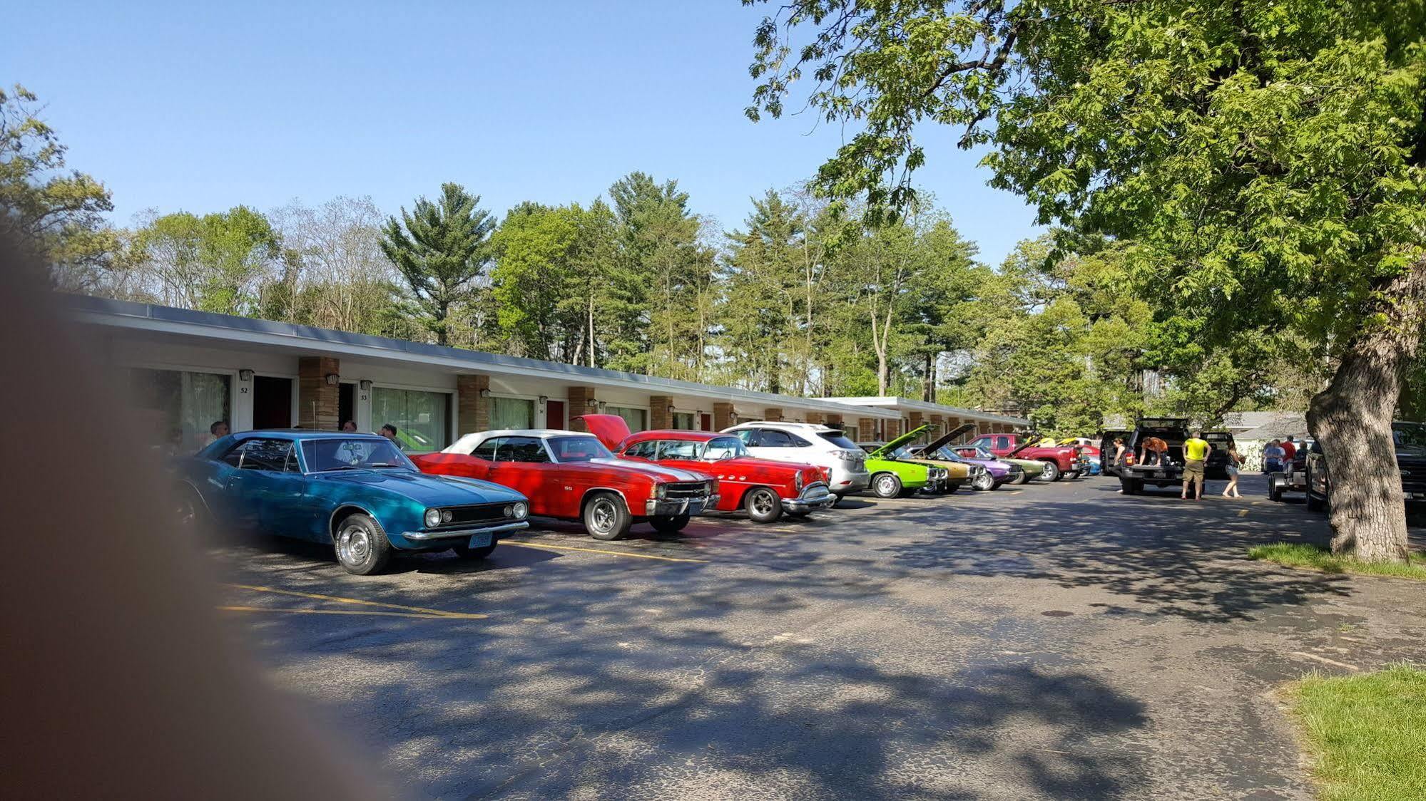 Indian Trail Motel Wisconsin Dells Ngoại thất bức ảnh
