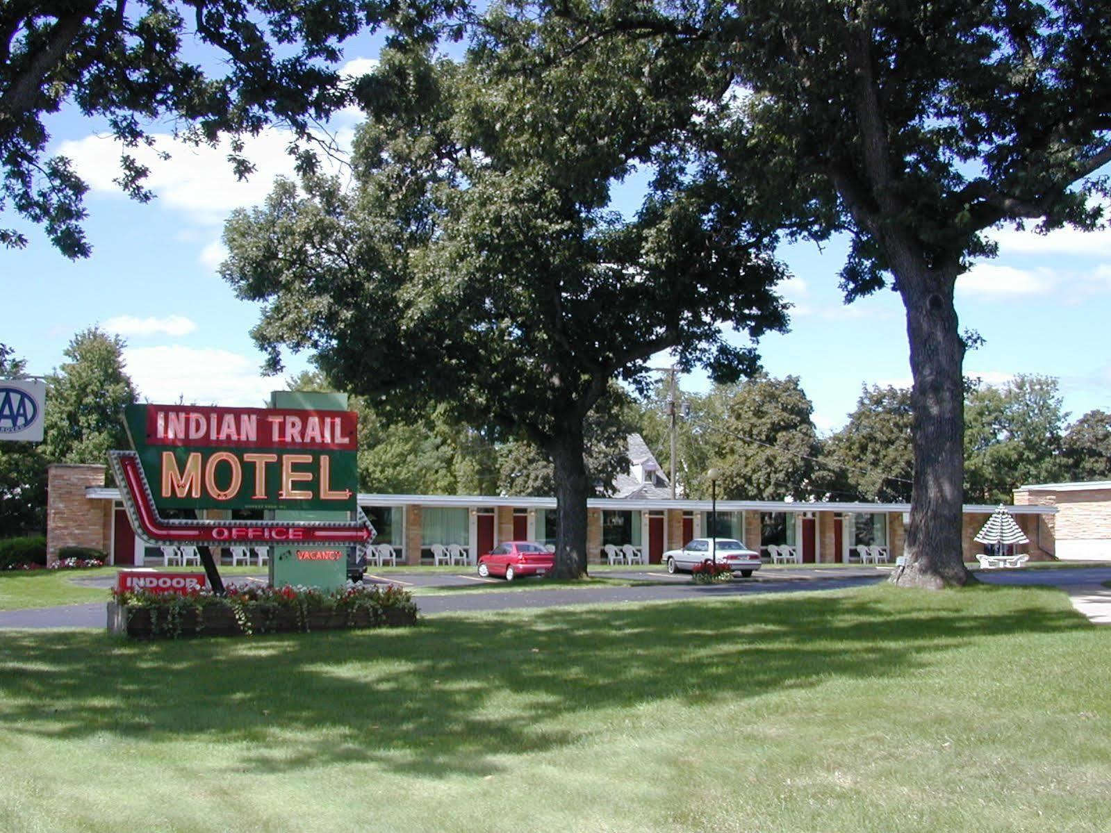 Indian Trail Motel Wisconsin Dells Ngoại thất bức ảnh