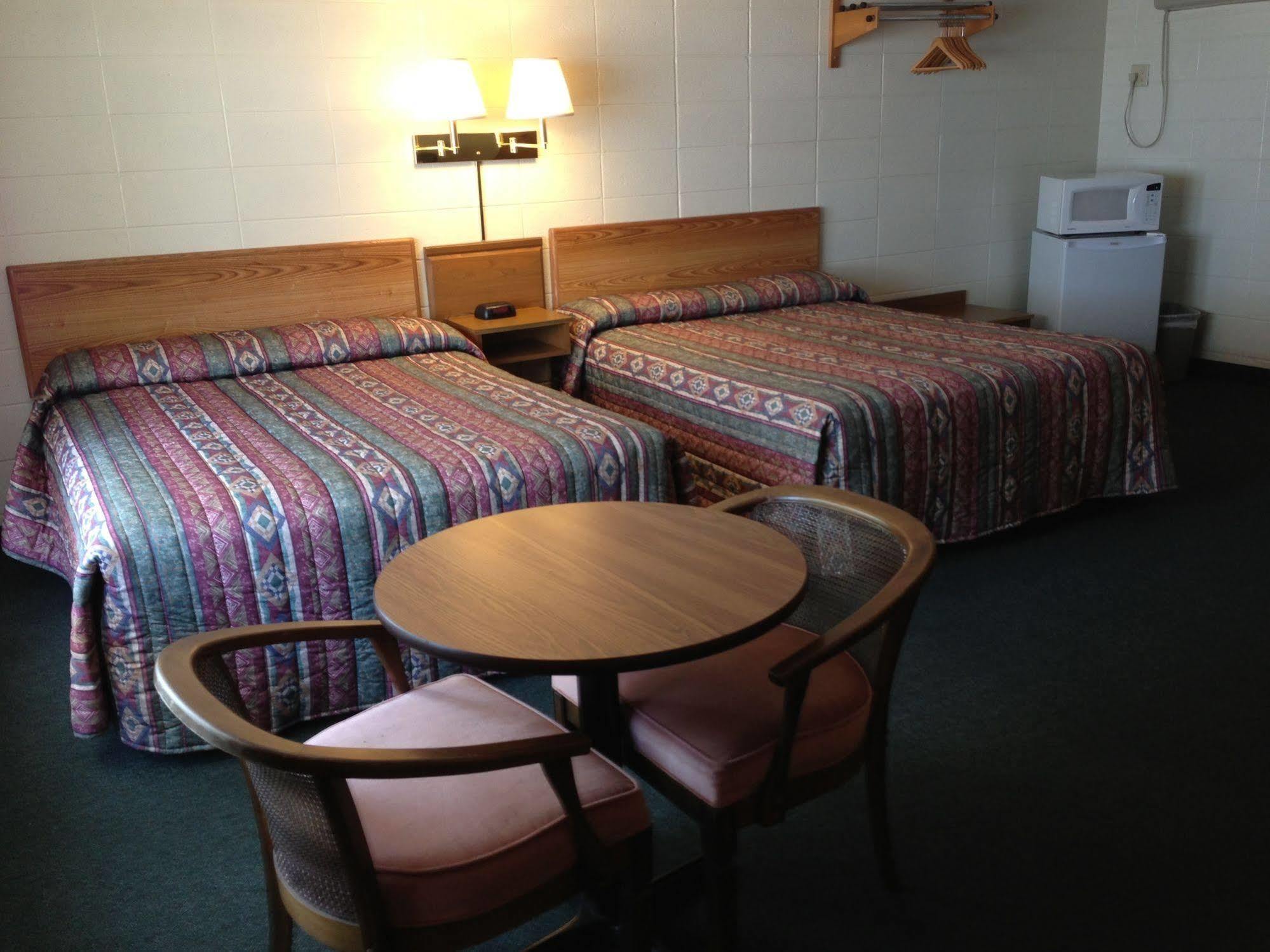 Indian Trail Motel Wisconsin Dells Ngoại thất bức ảnh