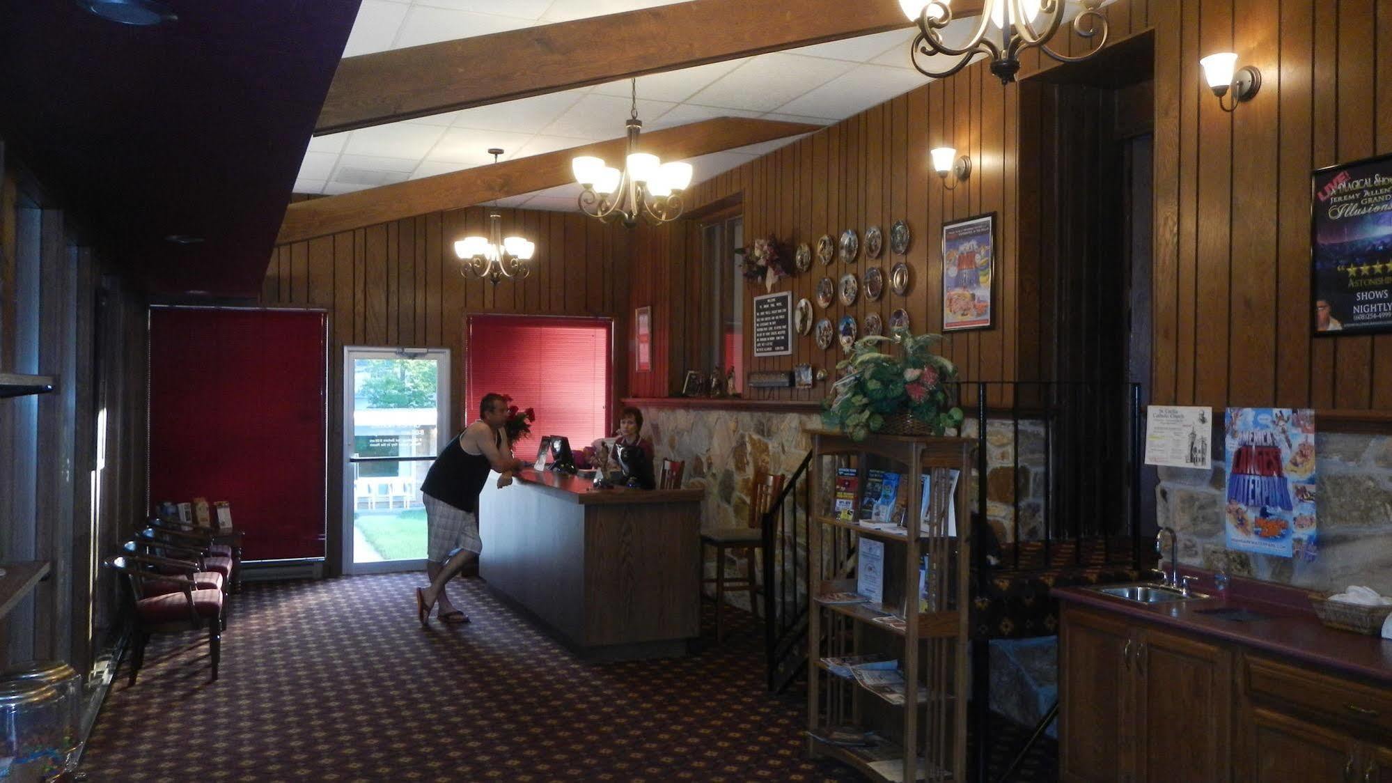 Indian Trail Motel Wisconsin Dells Ngoại thất bức ảnh