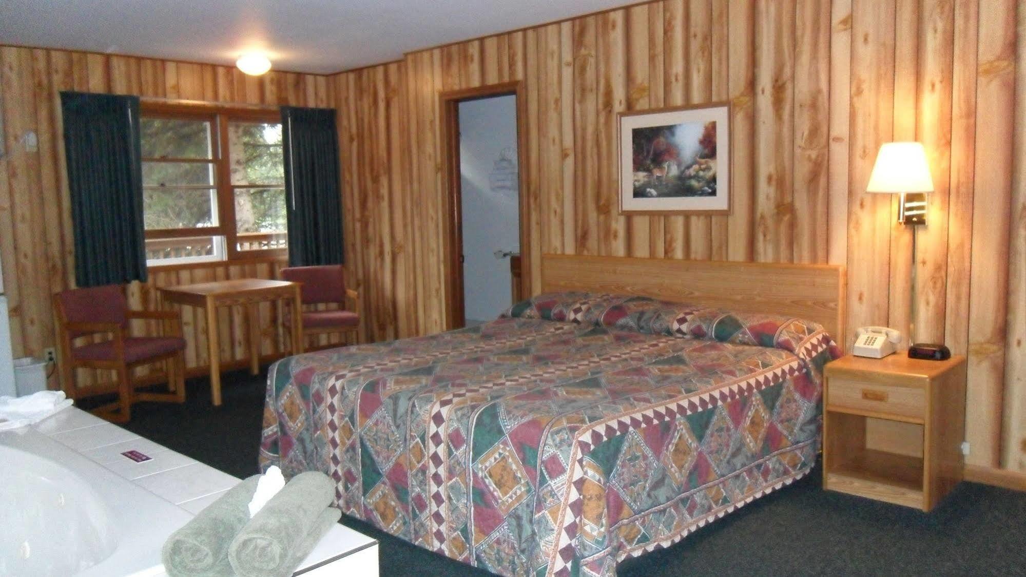 Indian Trail Motel Wisconsin Dells Ngoại thất bức ảnh